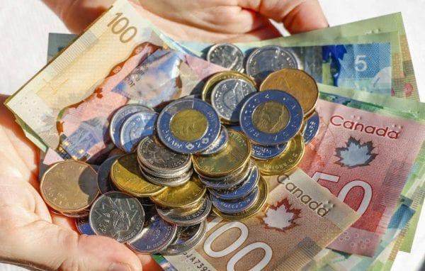 Check tỉ giá tiền Canada (CAD) so với tiền Việt trong hôm nay - Có nên định cư Canada không?