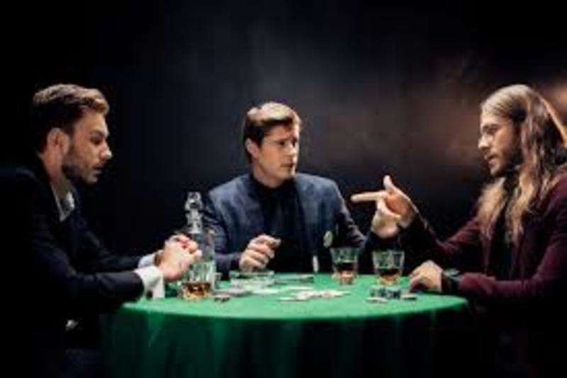 8 cách chơi poker giỏi giúp bạn trở nên khác biệt - Diendanpoker