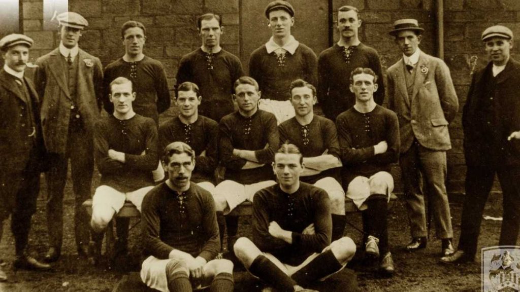 Lịch sử câu lạc bộ Huddersfield Town – Câu lạc bộ bóng đá chuyên nghiệp Anh